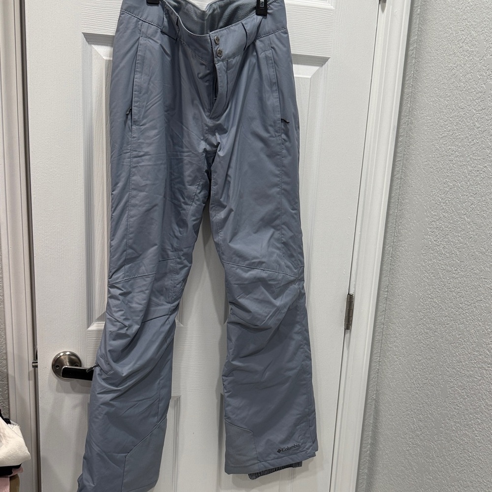 EUC COLUMBIA Women's Sz M Modern Mountain 2.0 Insulated Ski Snow Pants Gray